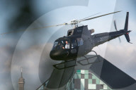 PEOPLE - Tom Cruise bei den Dreharbeiten von "Mission Impossible 6" in Paris