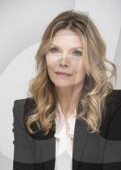 PORTRAIT - Michelle Pfeiffer
