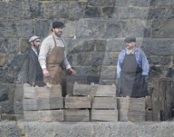 PEOPLE - Gerard Butler bei den Dreharbeiten zu 'Keeper'