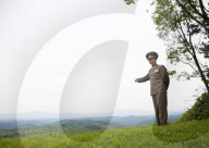 REPORTAGE - Soldatinnen und Soldaten prägen das Alltagsbild in Nordkorea