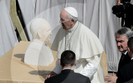 NEWS - Vatikan: Mittwochsaudienz des Papstes auf dem Petersplatz