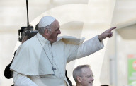 NEWS - Vatikan: Mittwochsaudienz des Papstes auf dem Petersplatz
