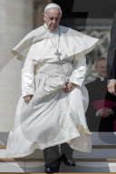 NEWS - Vatikan: Mittwochsaudienz des Papstes auf dem Petersplatz
