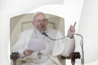 NEWS - Vatikan: Mittwochsaudienz des Papstes auf dem Petersplatz