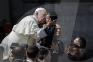 NEWS - Vatikan: Mittwochsaudienz des Papstes auf dem Petersplatz