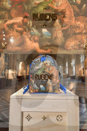PEOPLE - 'Louis Vuitton x Jeff Koons' im Louvre in Paris