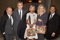 PEOPLE - 'Louis Vuitton x Jeff Koons' im Louvre in Paris