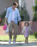 EXKLUSIV - Ashton Kutcher mit seiner Tochter Wyatt in Studio City unterwegs