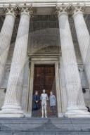 NEWS - Mark Wallinger's Statue "Ecce Homo" steht nun vor der St.Pauls Cathedral