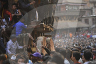 NEWS - Nepal: Bisket Festival in Bhaktapur
