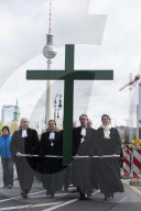 NEWS - Karfreitag: Prozession in Berlin