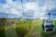 NEWS - Eine Seilbahn für Berlin: Eröffnung der Internationalen Gartenausstellung