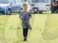 PEOPLE - Royale Cousinen: Savannah und Isla Phillips mit Mia Grace Tindall an den Gatcombe Horse Trails