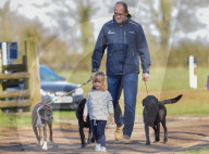 PEOPLE - Royale Cousinen: Savannah und Isla Phillips mit Mia Grace Tindall an den Gatcombe Horse Trails
