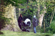 EXKLUSIV - Janet Jackson mit Baby Eissa im Park in London