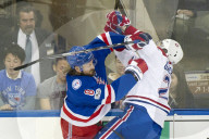 PEOPLE - Promis am New York Rangers Game