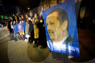 NEWS - Türkei feiert das Abstimmungsresultat des Referendums