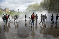 NEWS - Fujiko Nakaya's Nebel-Ausstellung in der Tate Modern in London