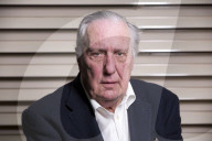 PORTRAIT - Frederick Forsyth