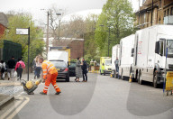 EXKLUSIV - Dreharbeiten zu 'The Crown' in East London