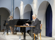 EXKLUSIV - Sky Du Mont und Christine Schütze bei der Lesung BeziehungsWeisen in Bad Saulgau