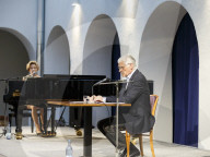 EXKLUSIV - Sky Du Mont und Christine Schütze bei der Lesung BeziehungsWeisen in Bad Saulgau