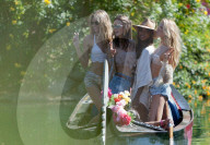 PEOPLE - Coachella : Victoria's Secret Angels amüsieren sich