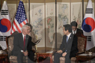 NEWS - Südkorea: US Vize Mike Pence warnt Nordkorea