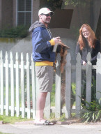 EXKLUSIV - Jon Hamm in Los Feliz unterwegs