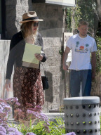 EXKLUSIV - Charlie Hunnam in LA auf Shoppingtour