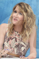 PORTRAIT - Laura Dern