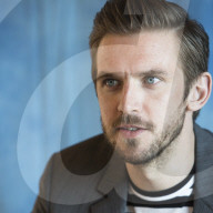 PORTRAIT - Dan Stevens