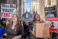 NEWS - New York: Frauen fordern die Entlassung von Fox-Moderator Bill O'Reilly