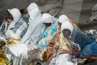 NEWS - Italien: 400 neue Flüchtlinge in Salerno gestrandet