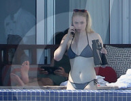 EXKLUSIV - Joe Jonas und Sophie Turner turteln in Cabo San Lucas