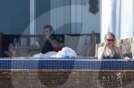 EXKLUSIV - Joe Jonas und Sophie Turner turteln in Cabo San Lucas