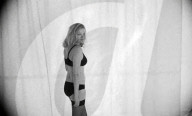 PEOPLE - Kirsten Dunst wirbt für Calvin Klein