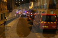 NEWS -  Paris: Schüsse auf Polizisten auf der Champs-Elysées 