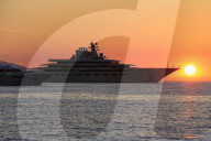 FEATURE - Die grösste Yacht der Welt an der Cote d'Azur