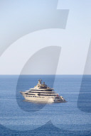 FEATURE - Die grösste Yacht der Welt an der Cote d'Azur