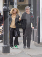 PEOPLE - Ex Rolling Stone Bill Wyman auf dem Weg ins Ivy