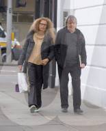 PEOPLE - Ex Rolling Stone Bill Wyman auf dem Weg ins Ivy