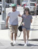 PEOPLE - Selma Blair und Ron Carlson in Hollywood unterwegs