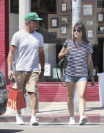 PEOPLE - Selma Blair und Ron Carlson in Hollywood unterwegs