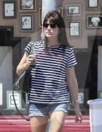 PEOPLE - Selma Blair und Ron Carlson in Hollywood unterwegs