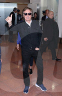 PEOPLE - Paul McCartney und Nancy Shevell landen in Tokio