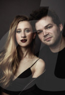 PORTRAIT - Samantha Gongol und Jeremy Lloyd