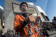 NEWS - Wahlen in Frankreich: Mehrere Verletzte nach Ausschreitungen in Paris