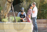 PEOPLE - Daddy on Duty: Orlando Bloom mit Klein Flynn in Malibu unterwegs