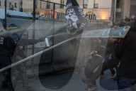 NEWS - Wahlen in Frankreich: Ausschreitungen in Paris als Reaktion auf die Wahlergebnisse